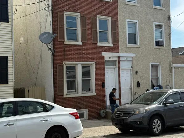 603 W Elm St, Norristown, PA 19401