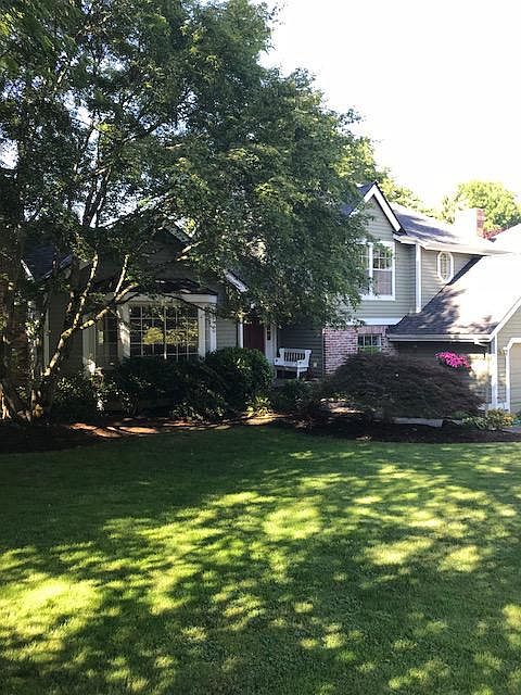 3699 Rivers Edge Dr.