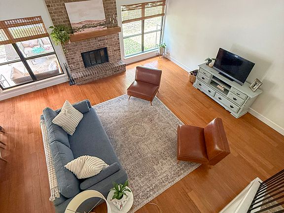 3rd image of 13731 Forest Rock Dr