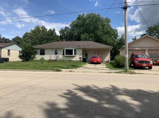 12 N Clark St, Mayville, WI 53050