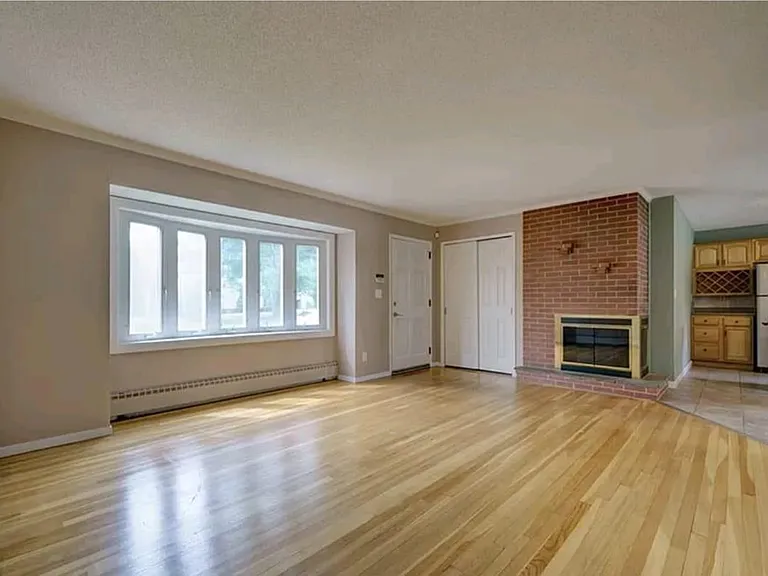 114 Oakdale St — Photo 9