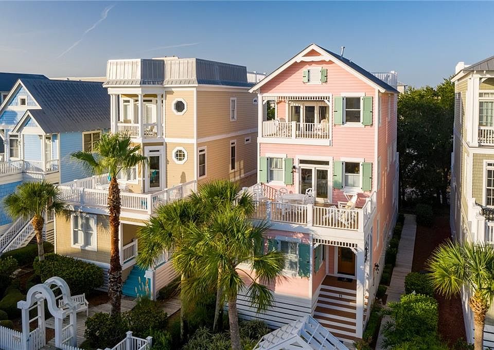 1st image of 11 Coast Cottage Ln