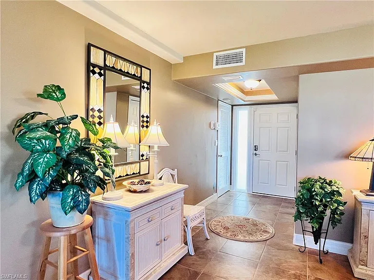 1200 Gulf Shore Blvd N #404 — Photo 13
