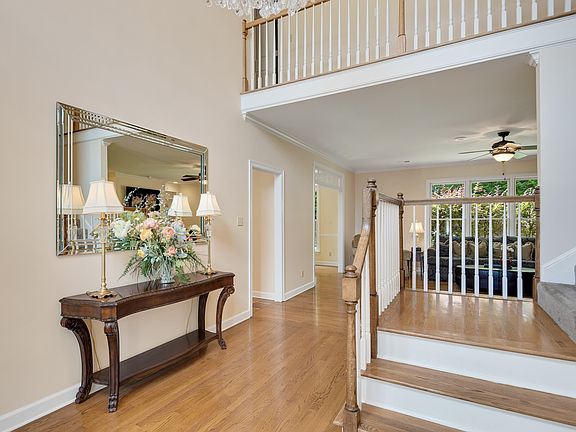 5th image of 1763 Percy Pl