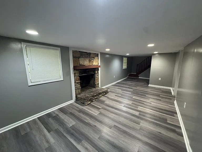 2408 Melody Ln NW — Photo 24