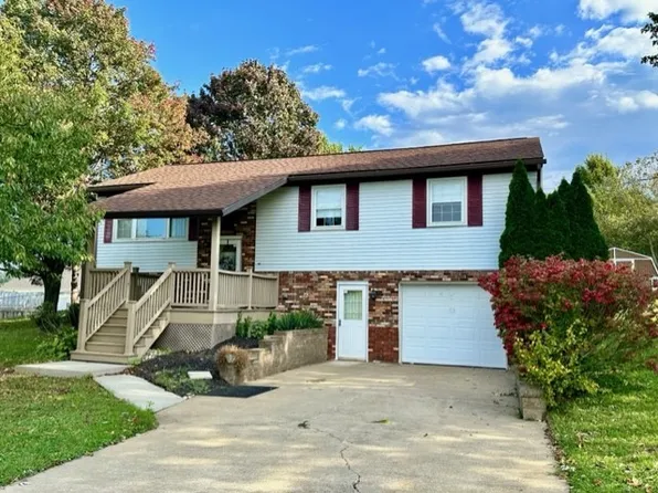 182 Coal St, Lemont Furnace, PA 15456