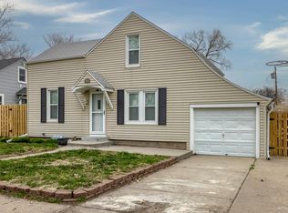108 W Alexander St, Valley, NE 68064