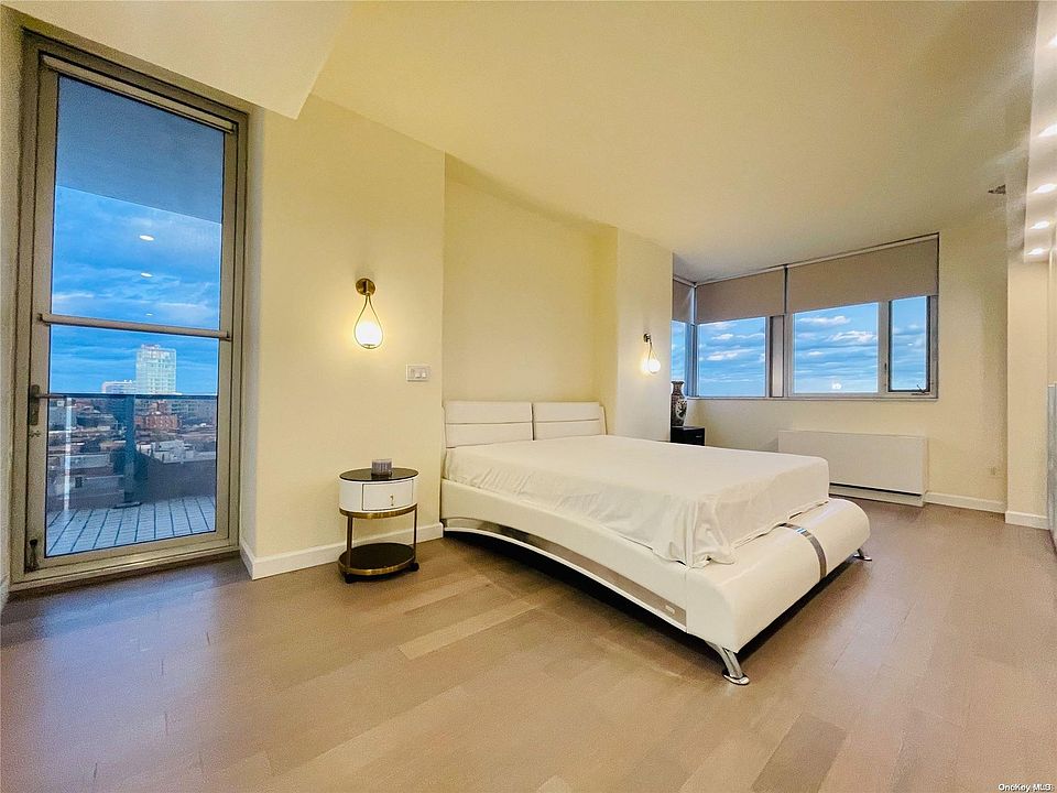 1st image of 133-38 Sanford Avenue #19D