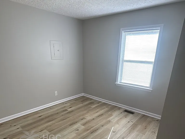 334 Church St — Photo 10
