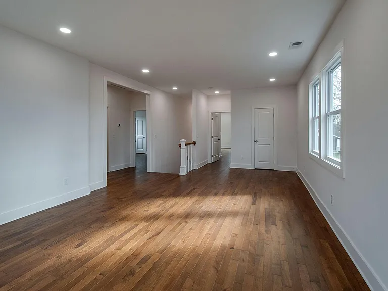 1116 N 5th St — Photo 13