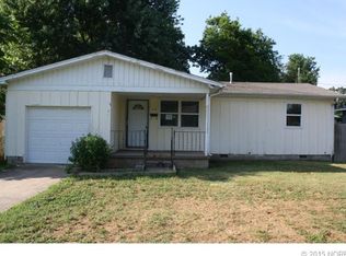 415 E Shawnee St, Tahlequah, OK 74464
