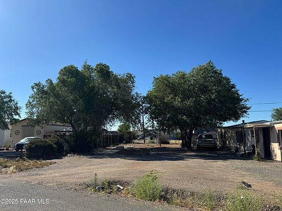 2nd image of 8536 E Tracy Dr