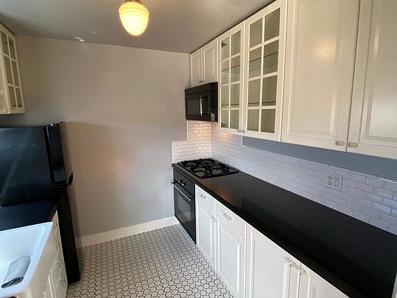 2nd image of 4550 1/4 35th St