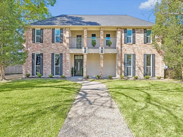 1030 Crossroads Dr, Houston, TX 77079