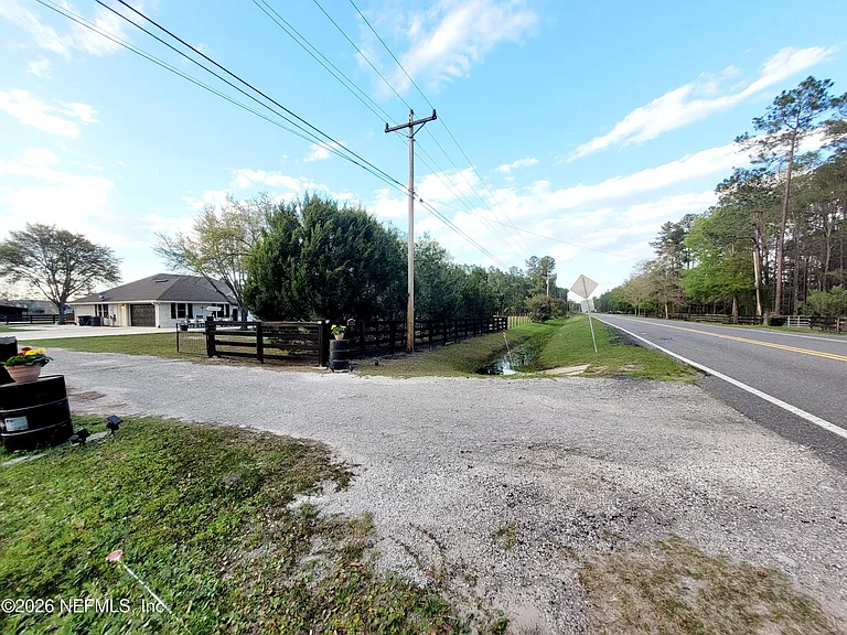 906 County Road 217 — Photo 34