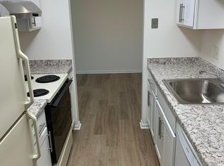 2122 Allen Blvd #21, Middleton, WI 53562