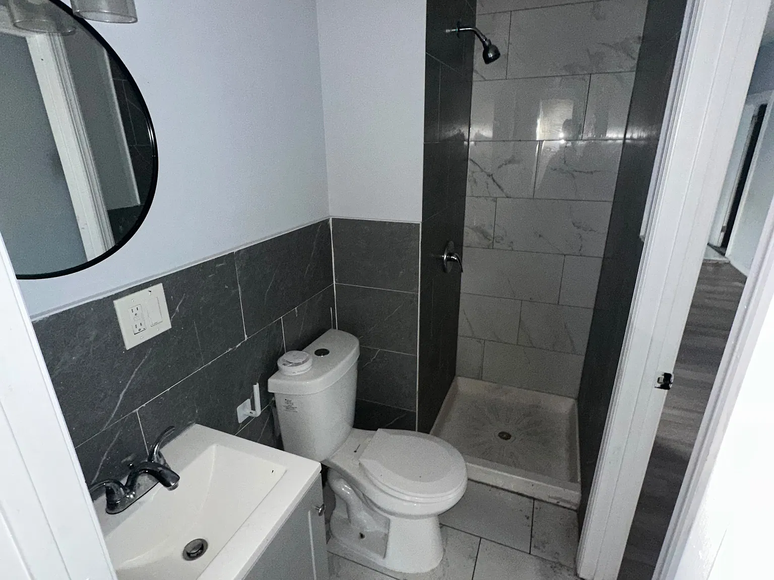 5 bed, $3,500 — Photo 3