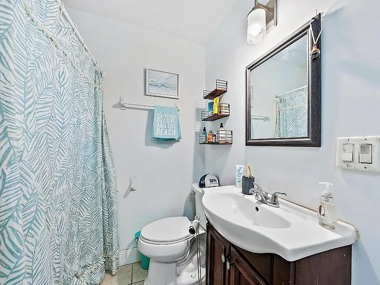 409 Lighthouse Dr — Photo 22