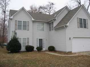 1 Kaleigh Ct, Hampton, VA 23666