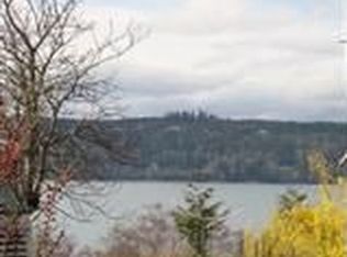 201 Beach Dr, Nordland, WA 98358