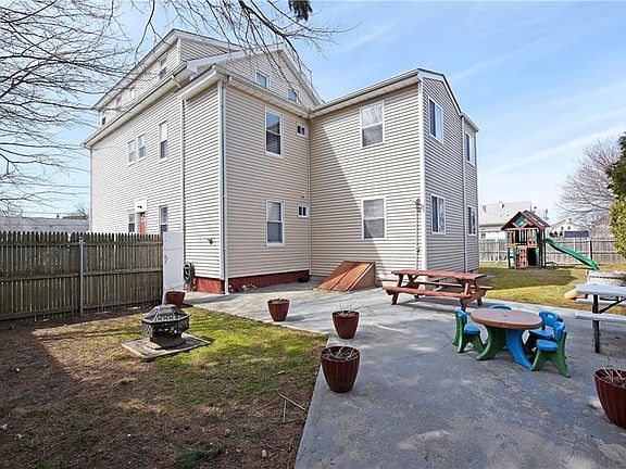 5th image of 50 Reynolds St APT 3