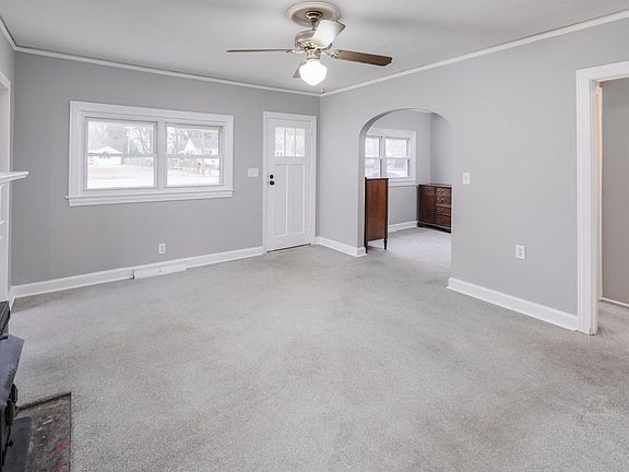 4th image of 220 Donnan Rd