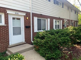 811 Hibbard Rd UNIT B, Wilmette, IL 60091