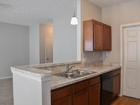 4th image of 311 Teal Cir