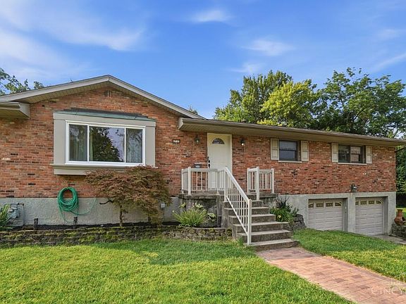 4th image of 4733 Elizabeth Pl