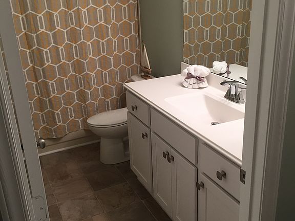 5th image of 5203 Oakbrook Dr