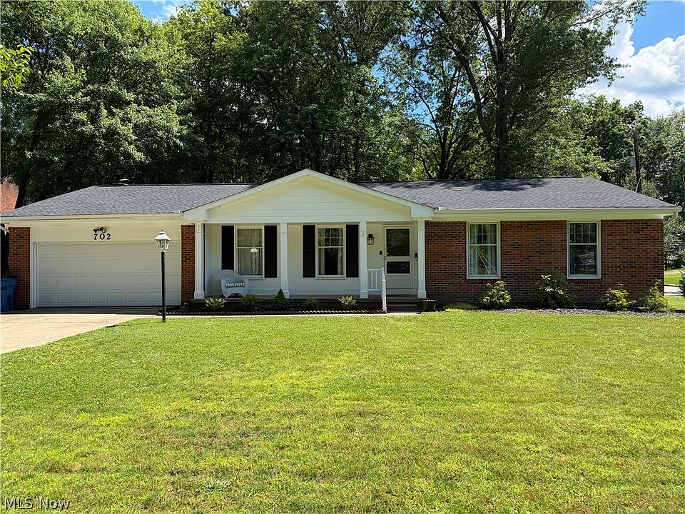 1st image of 702 Beryl Dr