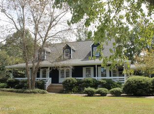 180 N Lakes Dr, Whiteville, NC 28472