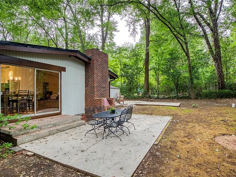 2700 Brook Park Way — Photo 45