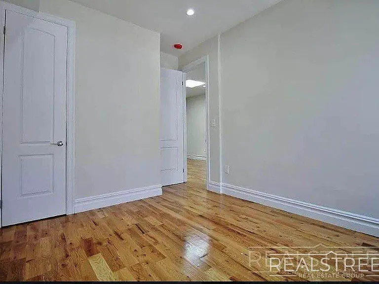 1576 Lincoln Pl #1A — Photo 5
