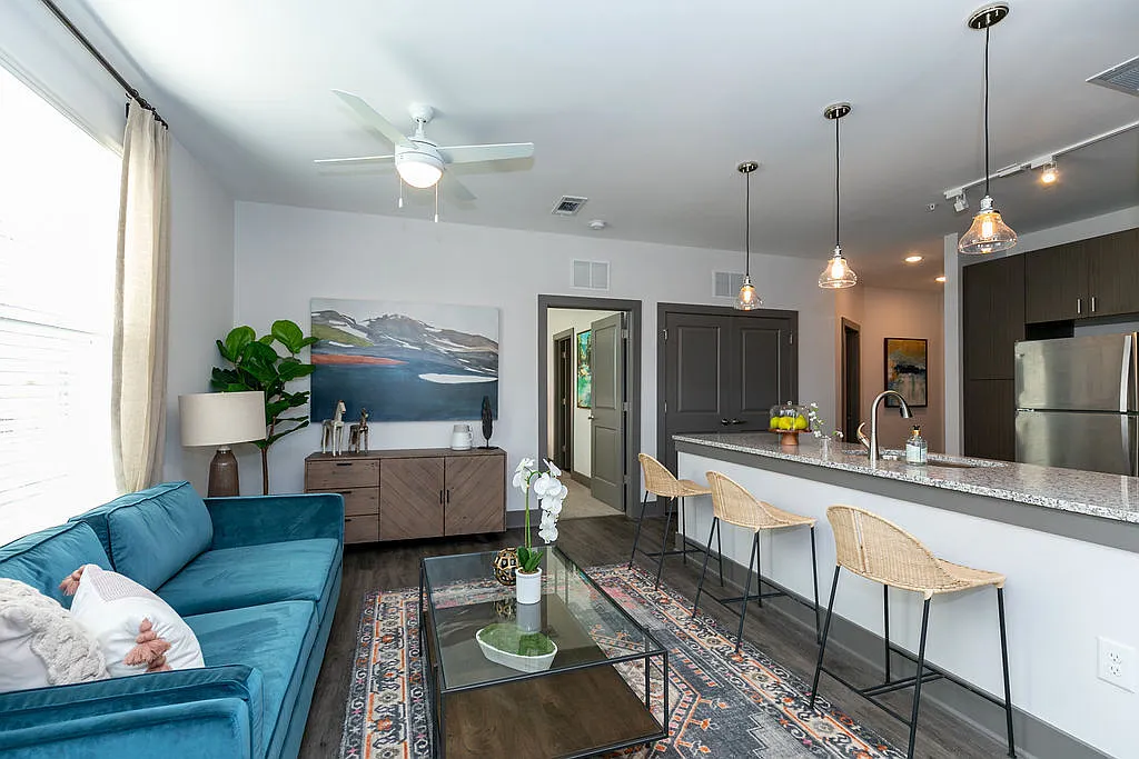 Gibson Flowery Branch Apartments — Photo 4