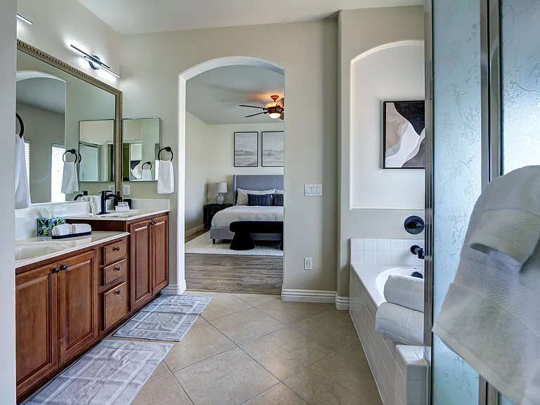 Solitude Canyon Ave — Photo 10
