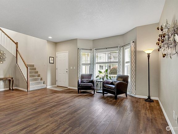 5th image of 3113 NW 114th Circle