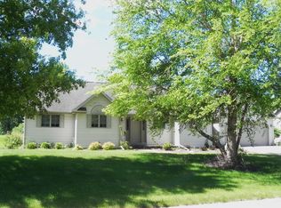 3810 Bluewing Ct, Janesville, WI 53546