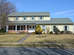 41 Evelyn Ter, Wayne, NJ 07470