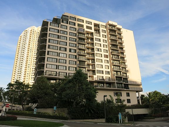 5th image of 540 Brickell Key Dr APT 1105