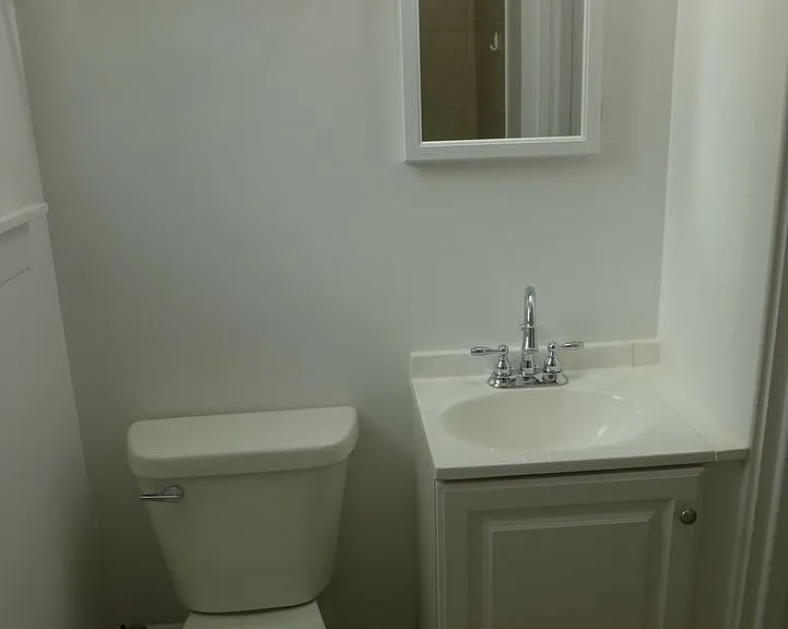 7401 W Addison St — Photo 19