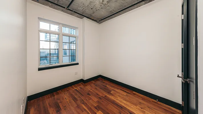 Rented by Nooklyn NYC LLC | media 50