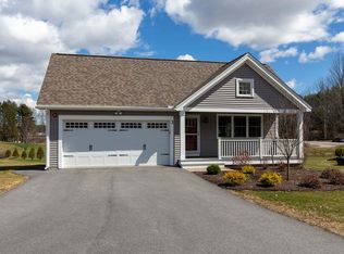3 Three Ponds Dr, Brentwood, NH 03833