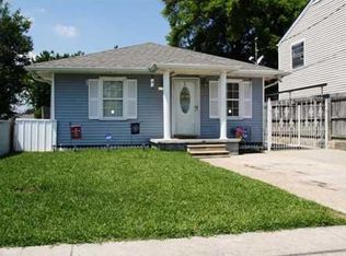 3514 Fenelon St, Chalmette, LA 70043