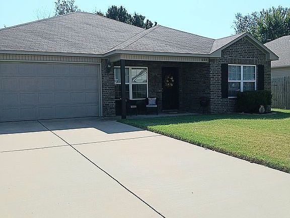 2nd image of 680 Morningside Dr