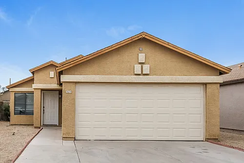 8614 W Mariposa Dr Photo 1