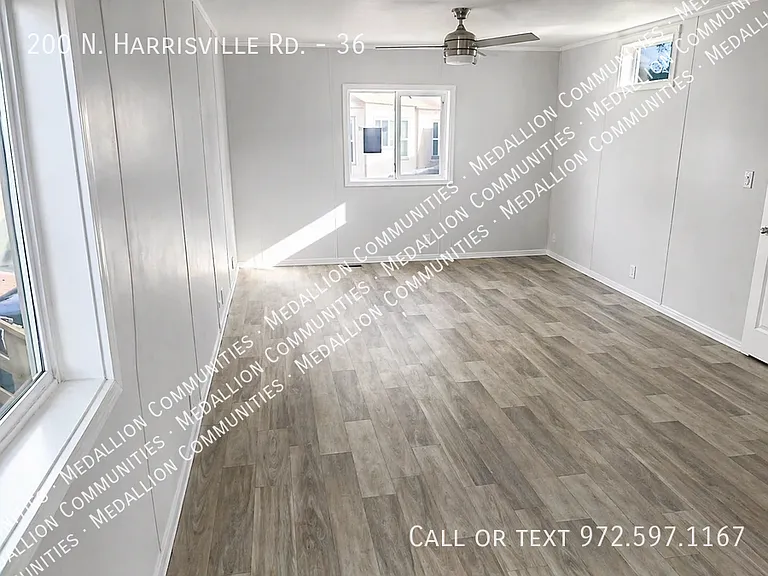 200 N Harrisville Rd #36 — Photo 2