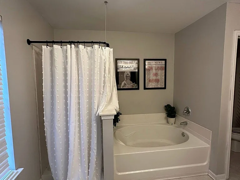 1165 Saint Pauls Parrish Ln — Photo 8