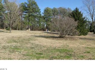 12712 Branders Bridge Rd, Chester, VA 23831