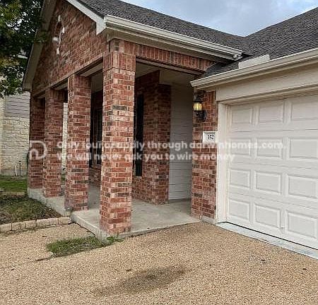 2nd image of 352 King Elder Ln
